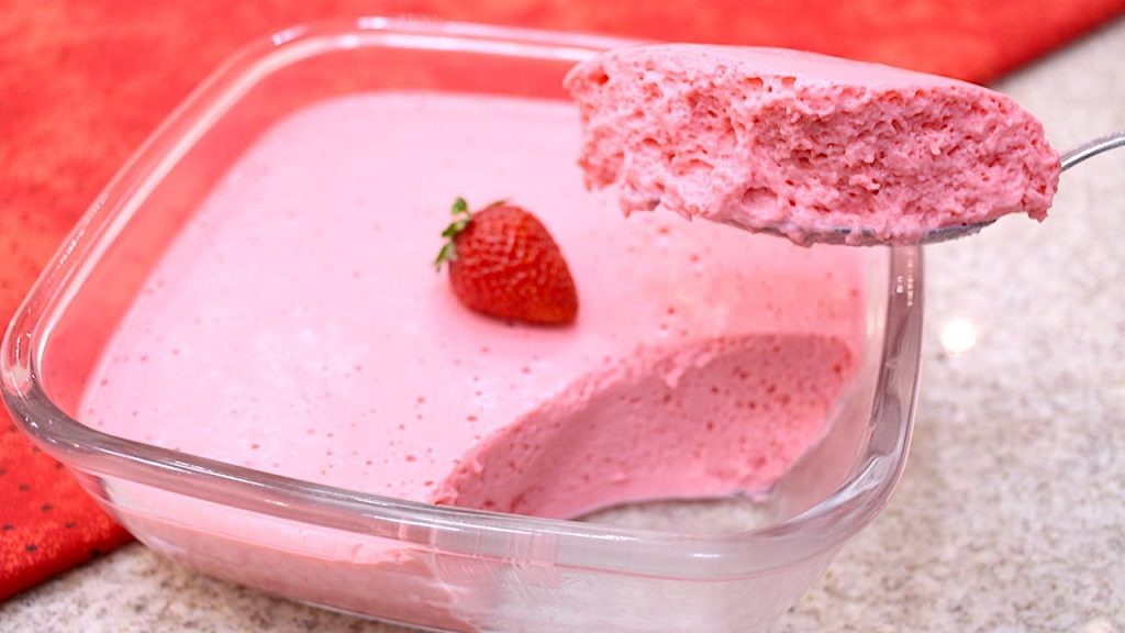 Receita de mousse de morango cremoso